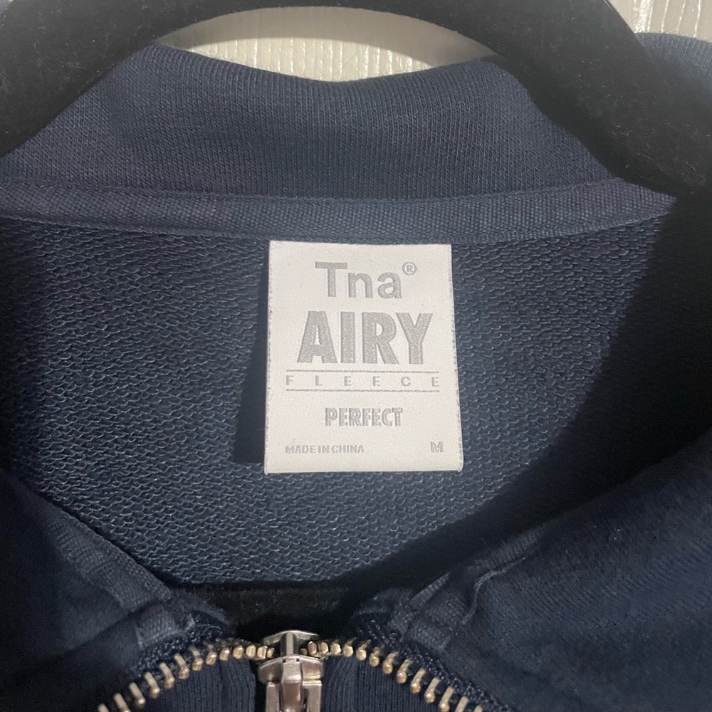 Aritzia TNA Airy Navy Cozy 1/4 Zip Sweatshirt - Picture 3 of 3